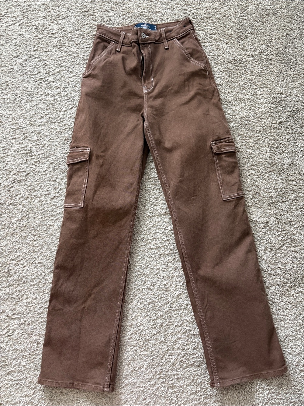 Hollister Ultra High Rise Dad Jean- Brown Cargo Jean
